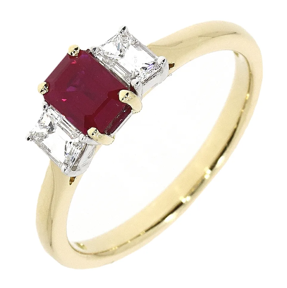 18ct Yellow Gold Three Stone Emerald Cut Ruby & Diamondt Ring 15546